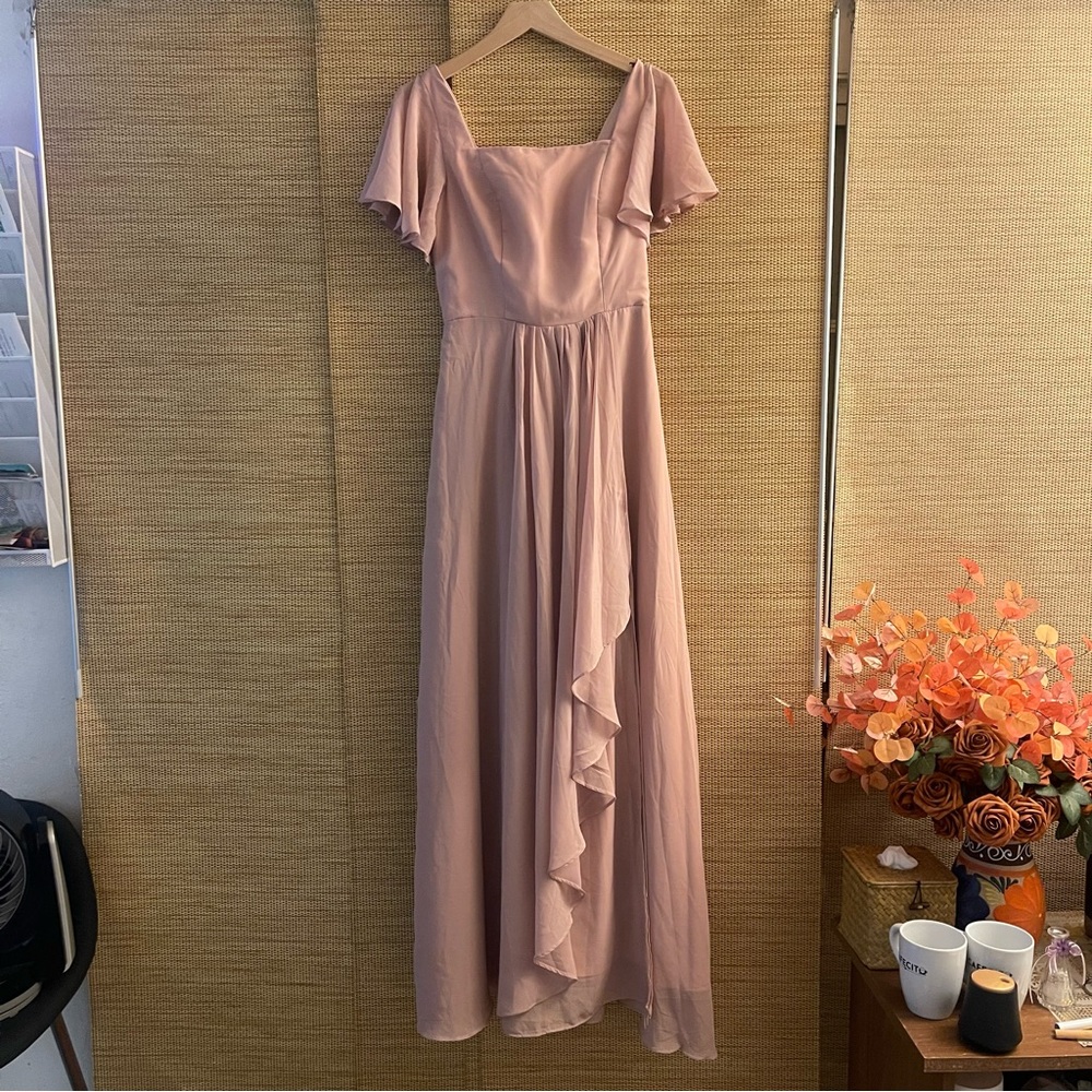 Chic Mauve Maxi Dress